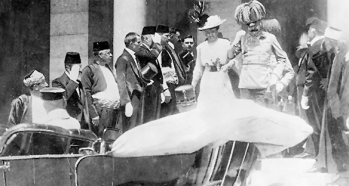 pre assissination group photo